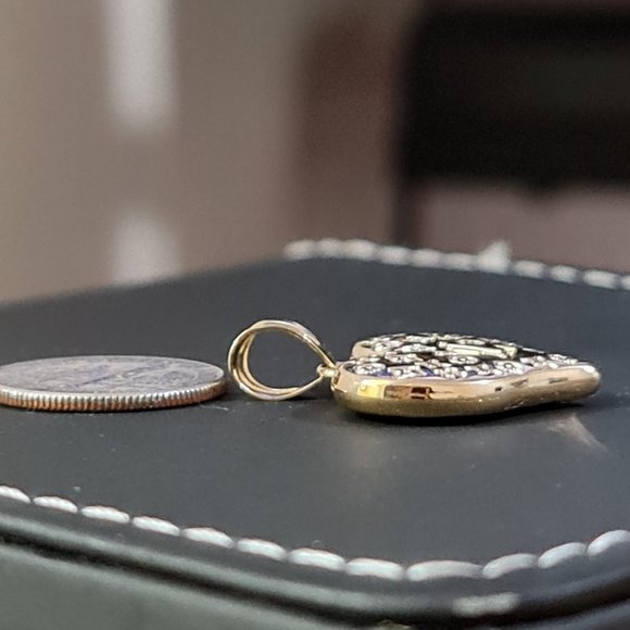 Heart shape gold pendant - Picture 9 of 13